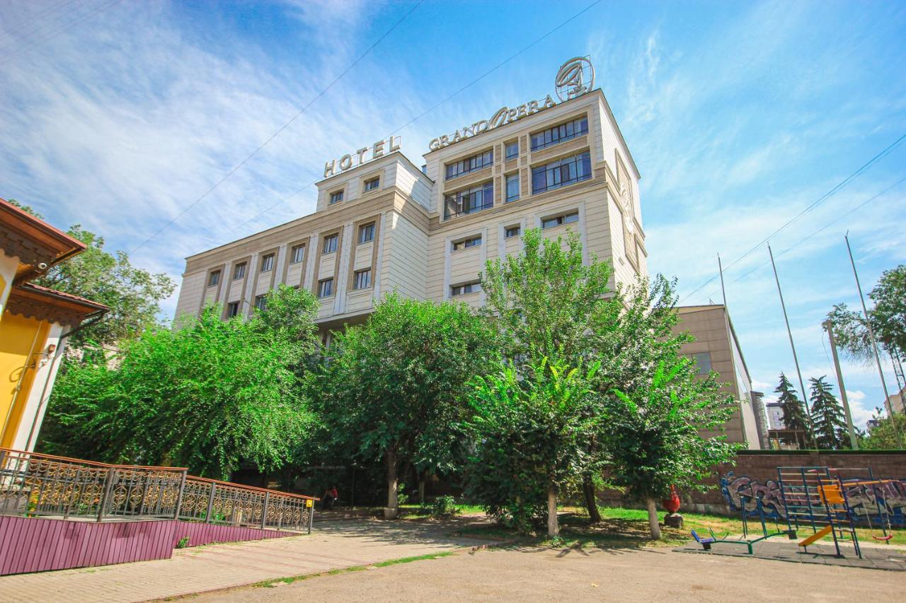 Grand Opera Hotel Almaty Exterior photo